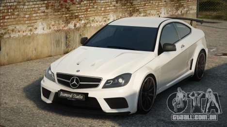 Mercedes-Benz C63 AMG White para GTA San Andreas