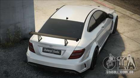Mercedes-Benz C63 AMG White para GTA San Andreas