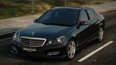 Mercedes-Benz E63 W212 Black