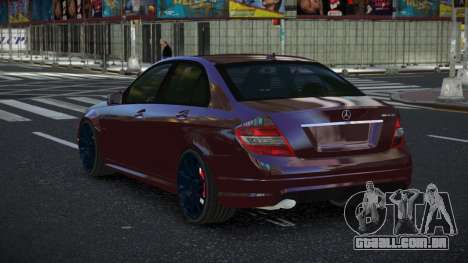 Mercedes-Benz C180 Piiti para GTA 4
