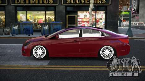 Hyundai Sonata Qawfuju para GTA 4