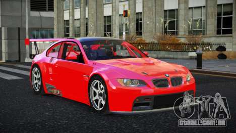BMW M3 E92 Bajo para GTA 4