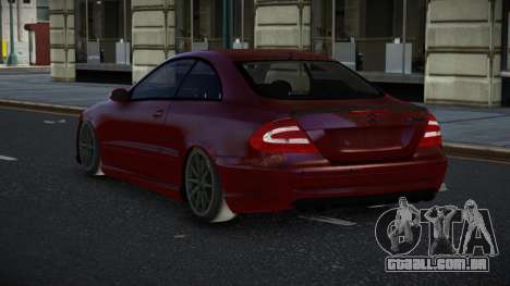 Mercedes-Benz CLK55 AMG Dumanejug para GTA 4