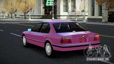 BMW 750i Quzucimiy para GTA 4