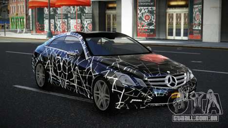 Mercedes-Benz E500 Vantora S5 para GTA 4