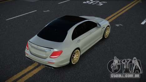 Mercedes-Benz E63S AMG Goyuya para GTA 4