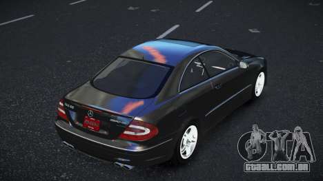 Mercedes-Benz CLK55 AMG Hijzajetu para GTA 4