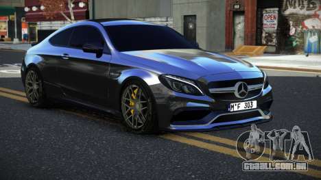 Mercedes-Benz C63S AMG Fibla para GTA 4