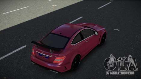 Mercedes-Benz C63 AMG Fijeco para GTA 4