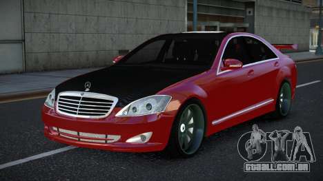 Mercedes-Benz S500 Nesyitu para GTA 4