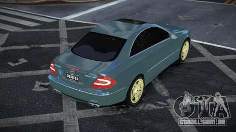 Mercedes-Benz CLK55 AMG Neweconiv para GTA 4