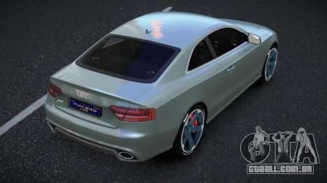 Audi RS5 Fewla para GTA 4