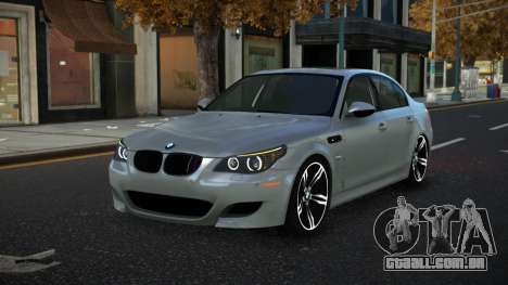 BMW M5 E60 Ruvmokex para GTA 4