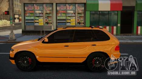 BMW X5 Pozaju para GTA 4
