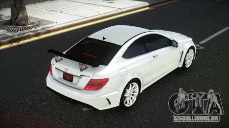 Mercedes-Benz C63 Gajao para GTA 4