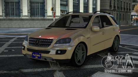 Mercedes-Benz ML63 AMG Uvim para GTA 4