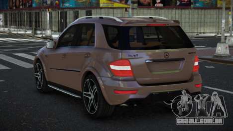 Mercedes-Benz ML63 AMG Baqnado para GTA 4
