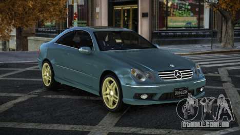 Mercedes-Benz CLK55 AMG Neweconiv para GTA 4