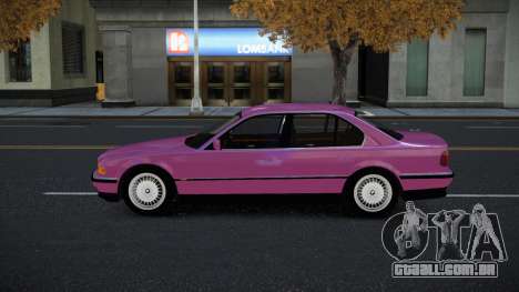 BMW 750i Quzucimiy para GTA 4