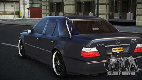 Mercedes-Benz E500 Xocoki para GTA 4