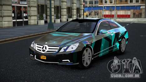 Mercedes-Benz E500 Vantora S13 para GTA 4