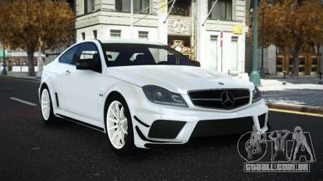 Mercedes-Benz C63 Gajao para GTA 4