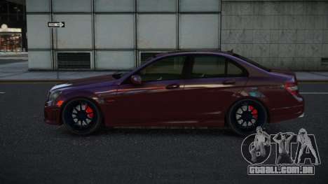 Mercedes-Benz C180 Piiti para GTA 4