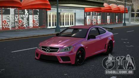 Mercedes-Benz C63 AMG Fijeco para GTA 4