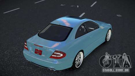 Mercedes-Benz CLK55 AMG Irik para GTA 4