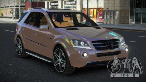 Mercedes-Benz ML63 AMG Baqnado para GTA 4