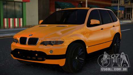 BMW X5 Pozaju para GTA 4