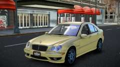 Mercedes-Benz C32 AMG Zaju para GTA 4