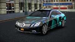 Mercedes-Benz E500 Vantora S13 para GTA 4