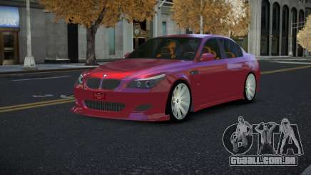 BMW M5 E60 Giwpeja para GTA 4