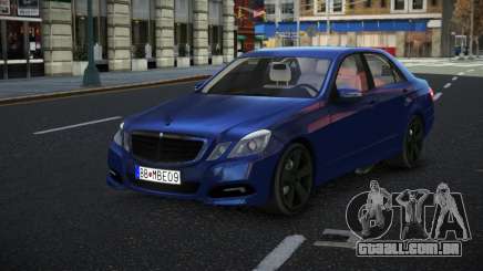 Mercedes-Benz E63 AMG Dokvabul para GTA 4