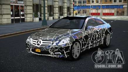 Mercedes-Benz E500 Vantora S5 para GTA 4