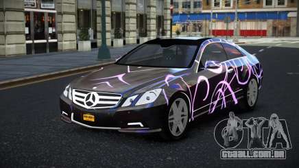 Mercedes-Benz E500 Vantora S9 para GTA 4