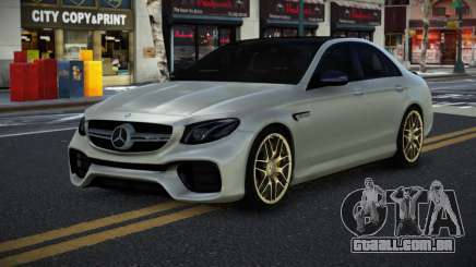 Mercedes-Benz E63S AMG Goyuya para GTA 4