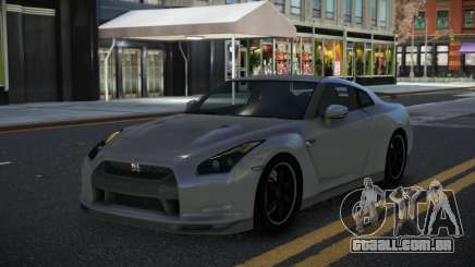 Nissan GT-R Tifme para GTA 4