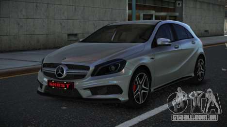 Mercedes-Benz A45 AMG Qulariza para GTA 4