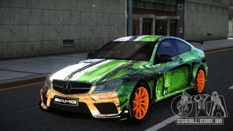 Mercedes-Benz C63 AMG Ryphe S6 para GTA 4