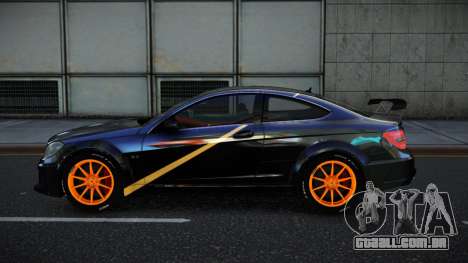 Mercedes-Benz C63 AMG Ryphe S4 para GTA 4