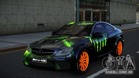 Mercedes-Benz C63 AMG Ryphe S11 para GTA 4