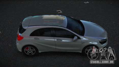 Mercedes-Benz A45 AMG Qulariza para GTA 4
