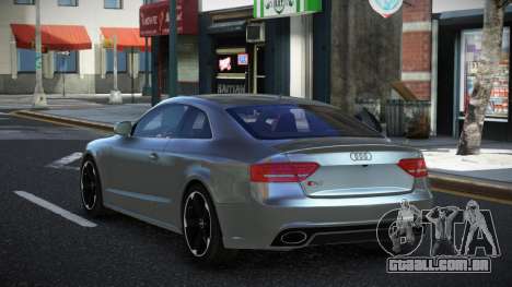 Audi RS5 Tayth para GTA 4