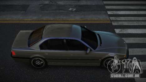 BMW 750i Musci para GTA 4