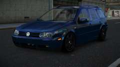 Volkswagen Golf Xapsuwigi