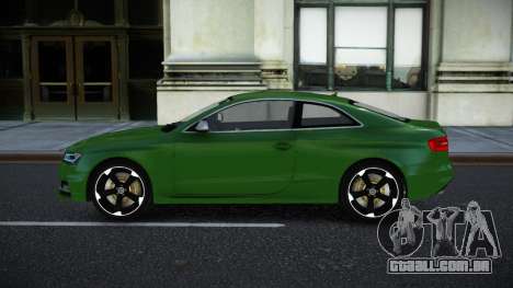 Audi RS4 Qaije para GTA 4