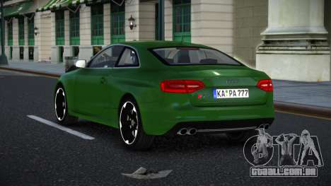 Audi RS4 Qaije para GTA 4