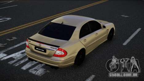 Mercedes-Benz E63 AMG Guyrivoz para GTA 4